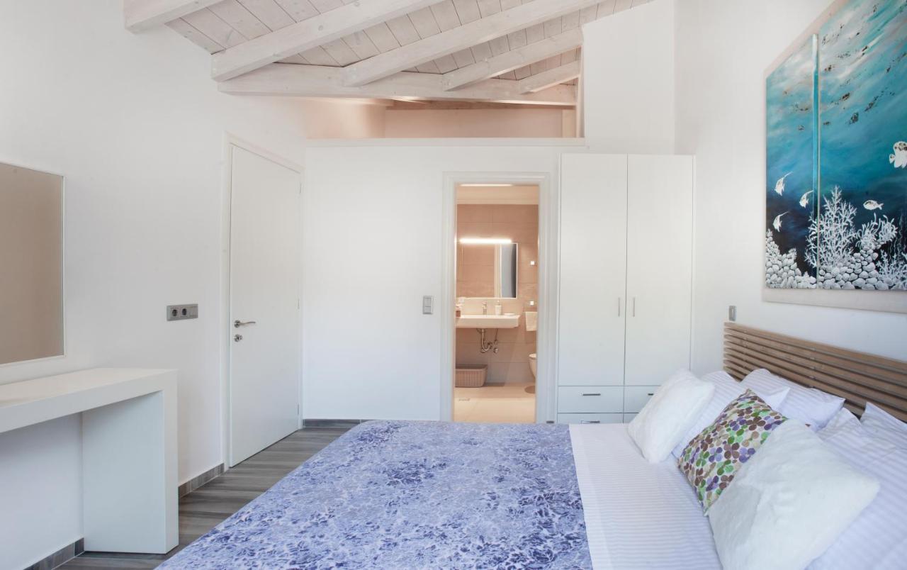 Antonis Apartments Касиопи Екстериор снимка