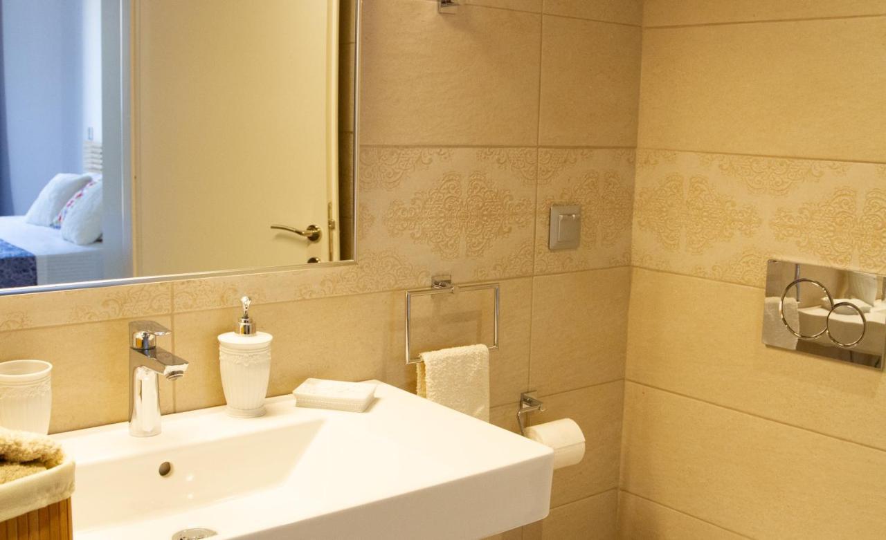Antonis Apartments Касиопи Екстериор снимка