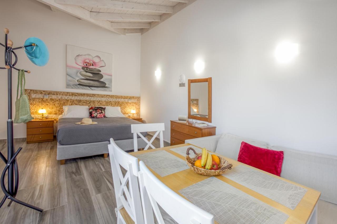 Antonis Apartments Касиопи Екстериор снимка