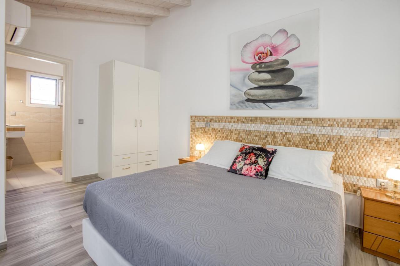 Antonis Apartments Касиопи Екстериор снимка