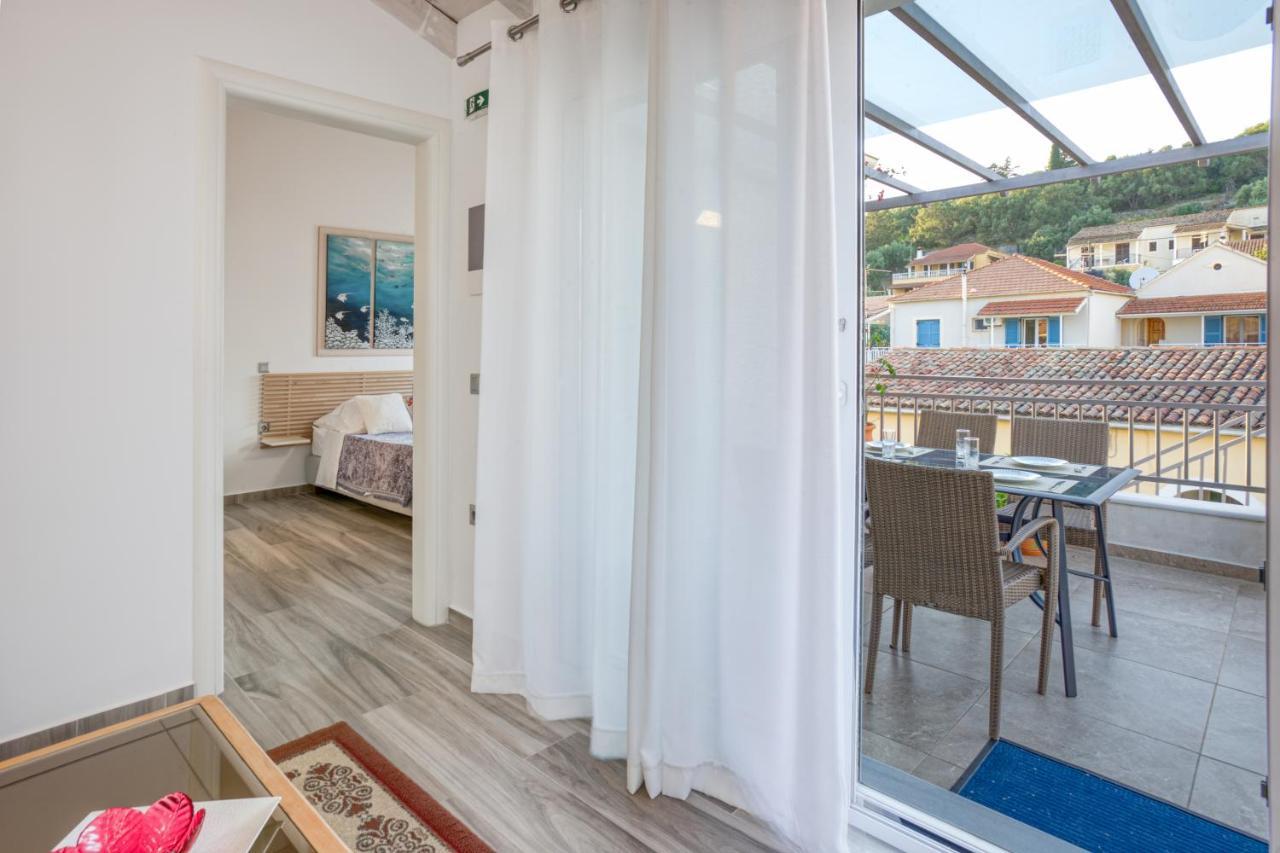 Antonis Apartments Касиопи Екстериор снимка